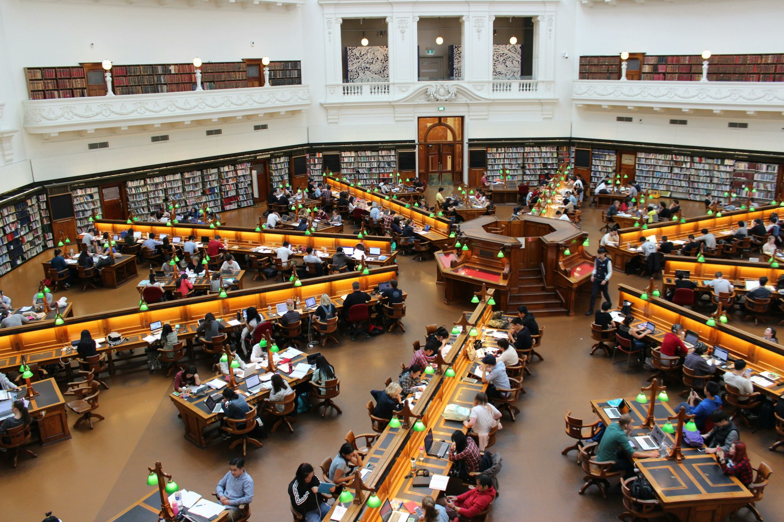 Pros and Cons of the Education System in the USA