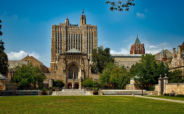Yale University Acceptance Rate