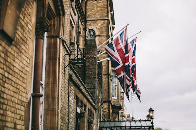 Cost of Studying and Living in the UK for International Students