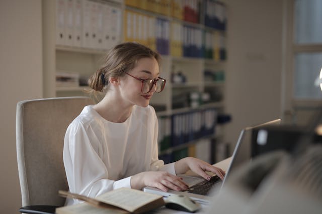 UK Scholarship Database