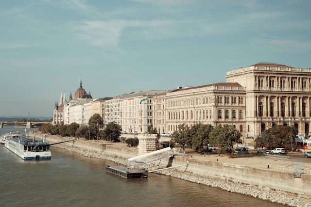 6 Best Private Universities in Hungary
