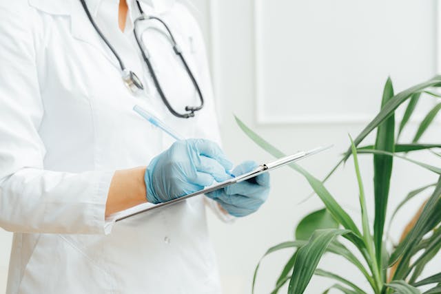 6 Steps to Become a Doctor in Hungary