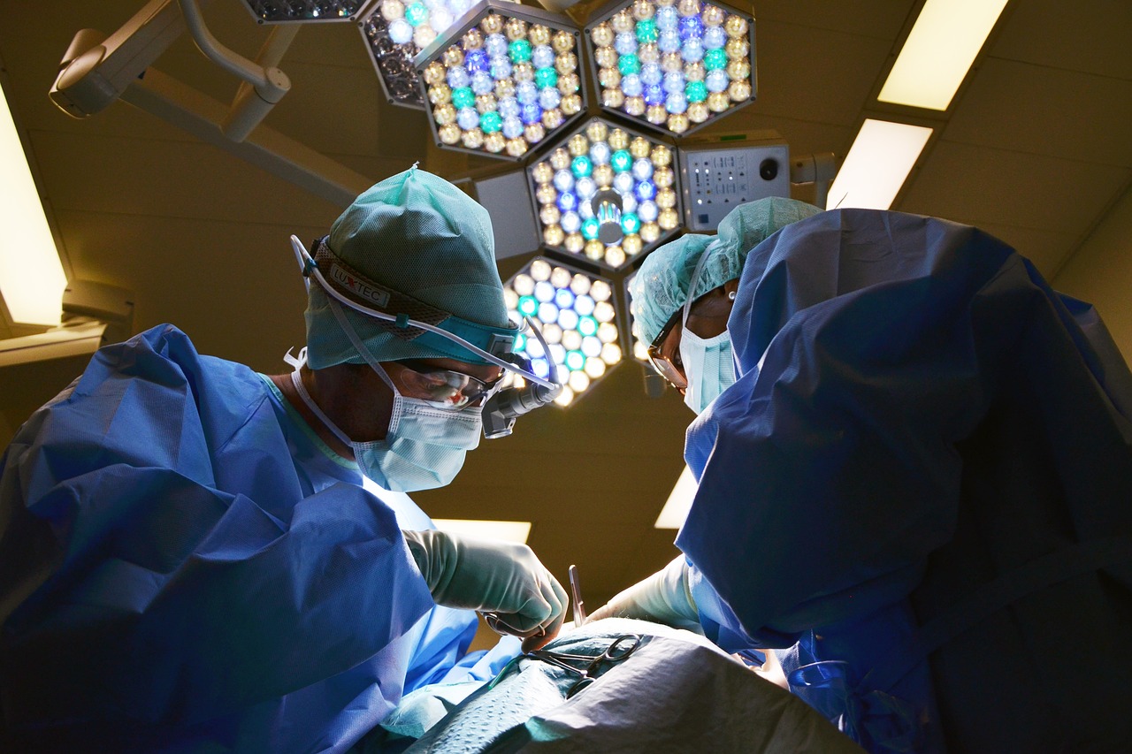 8 Steps to Become a Doctor in France