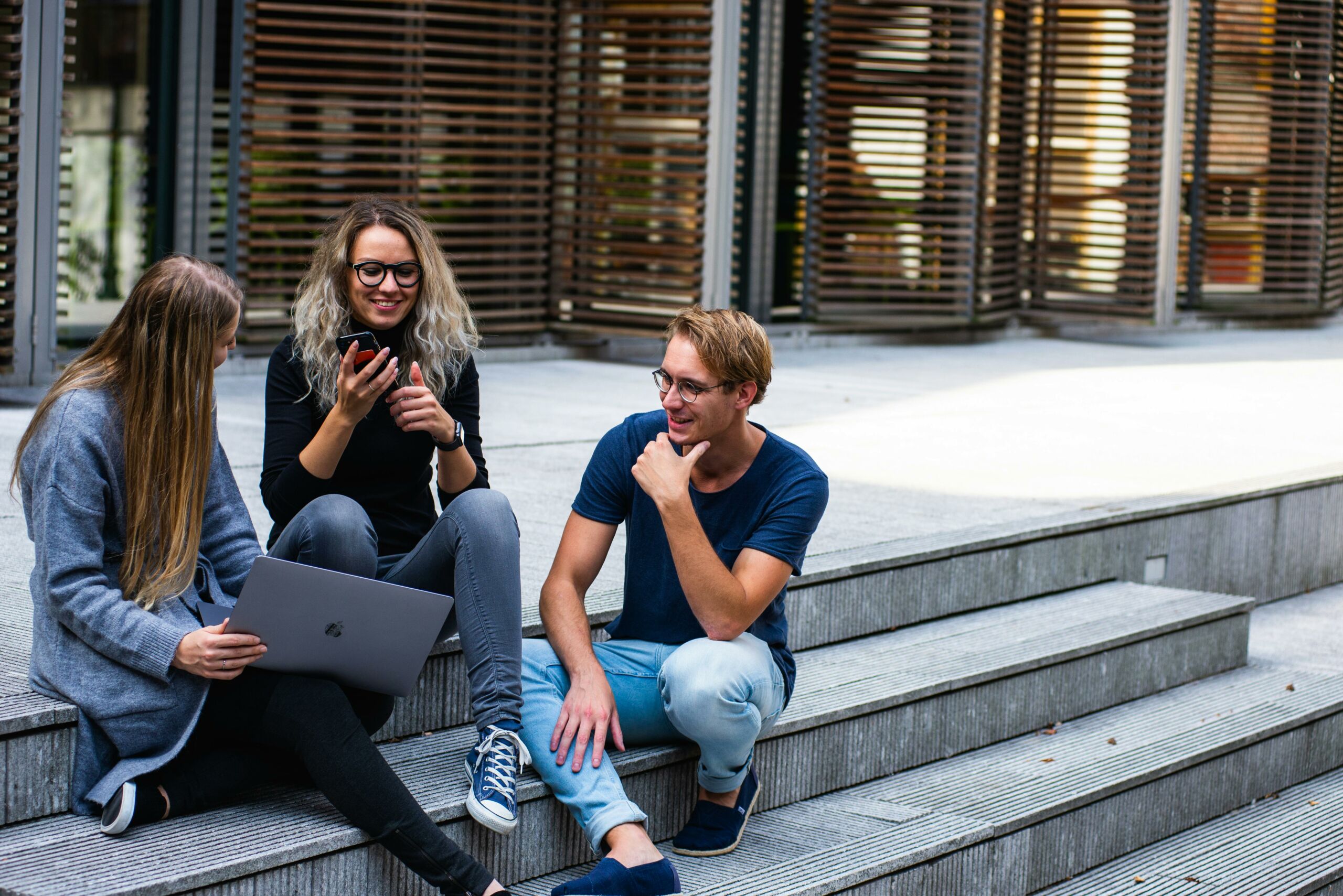 5 Best Universities to Study MBA in France