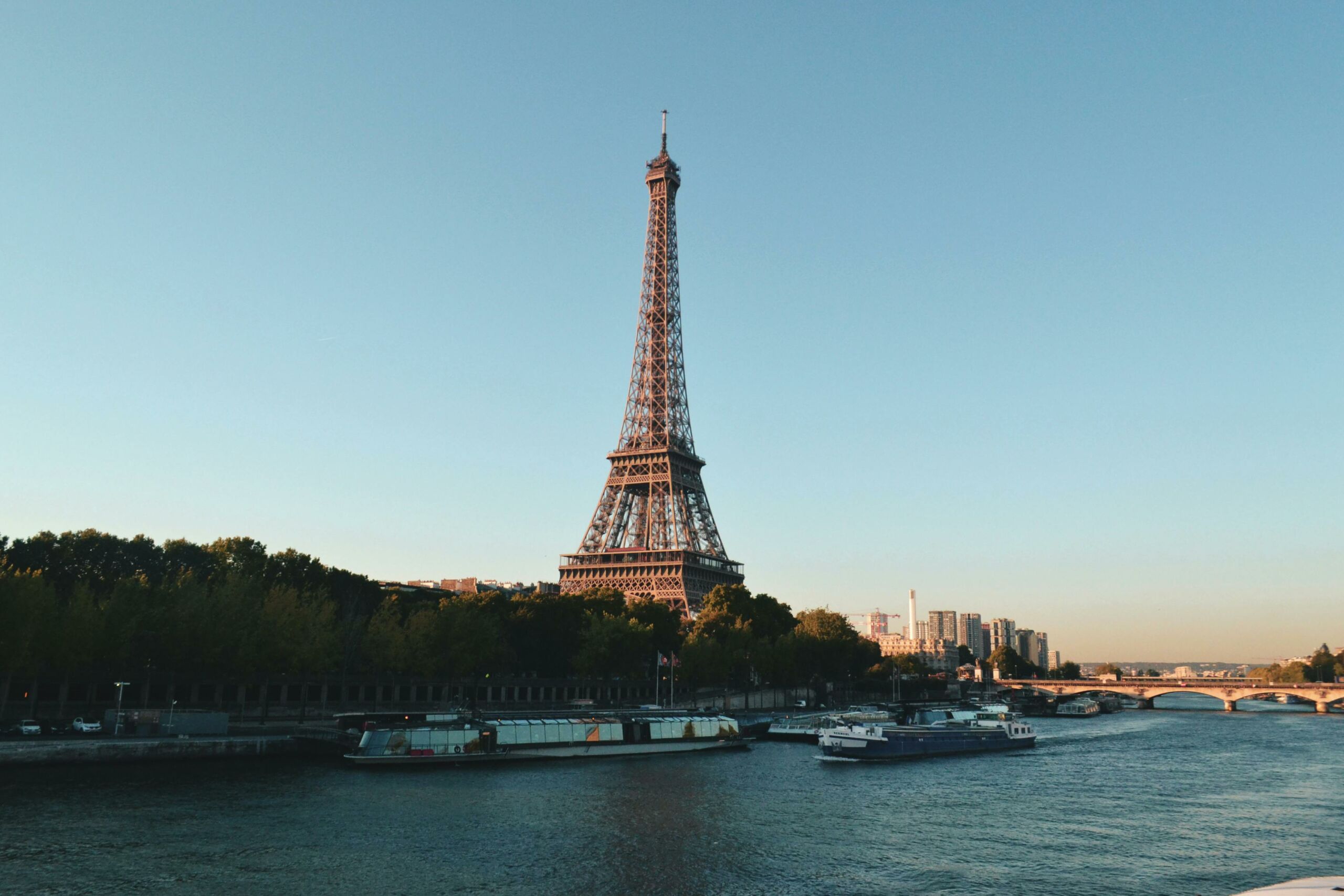 9 Universities in France with High Acceptance Rates
