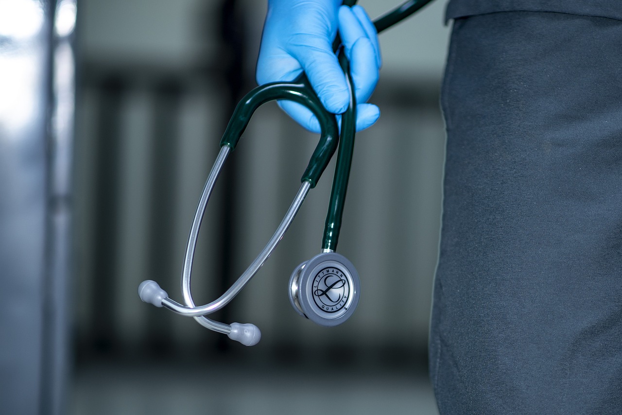 4 Steps to Become a Nurse in France