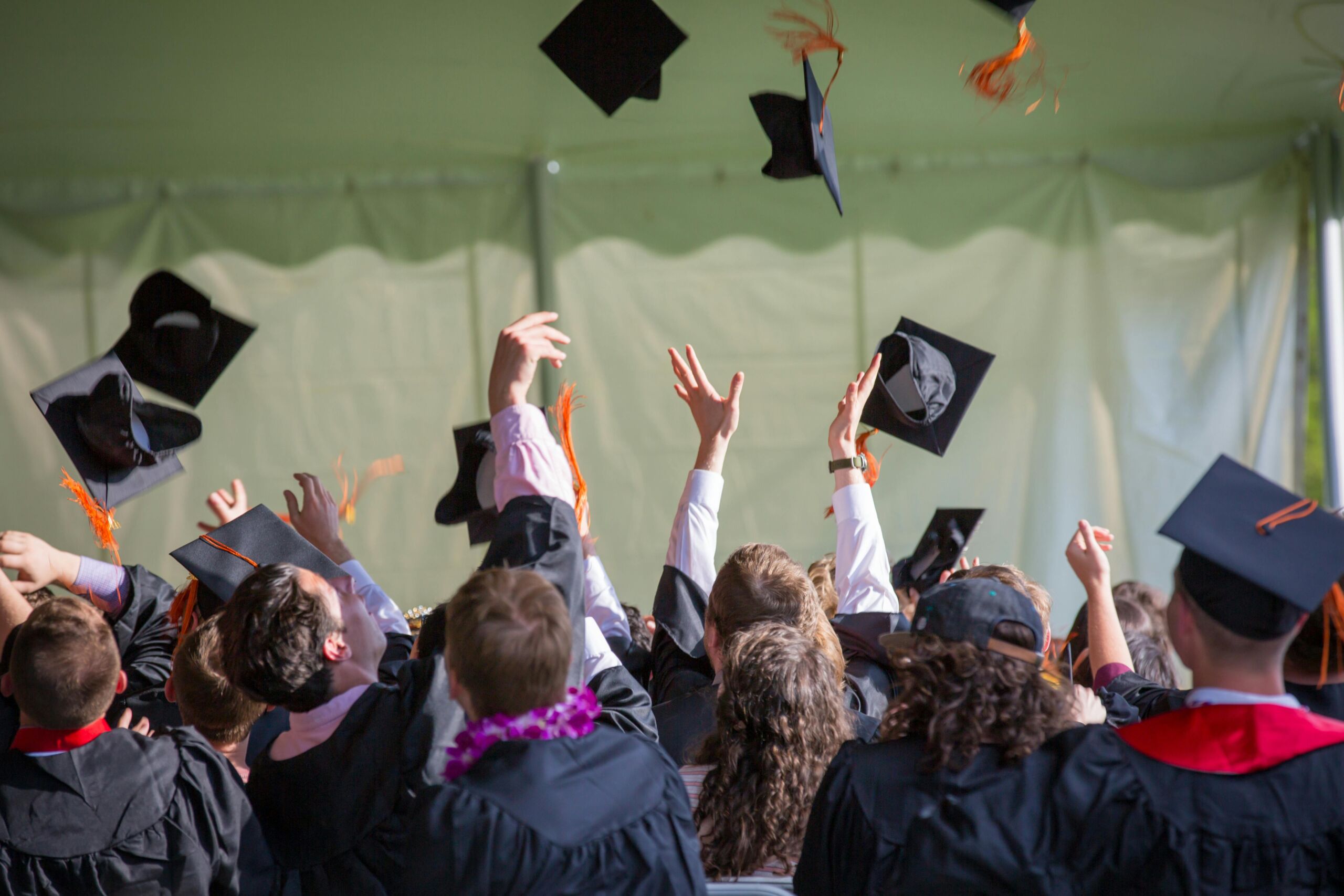 5 Best Schools Offering Associate Degrees in Hong Kong