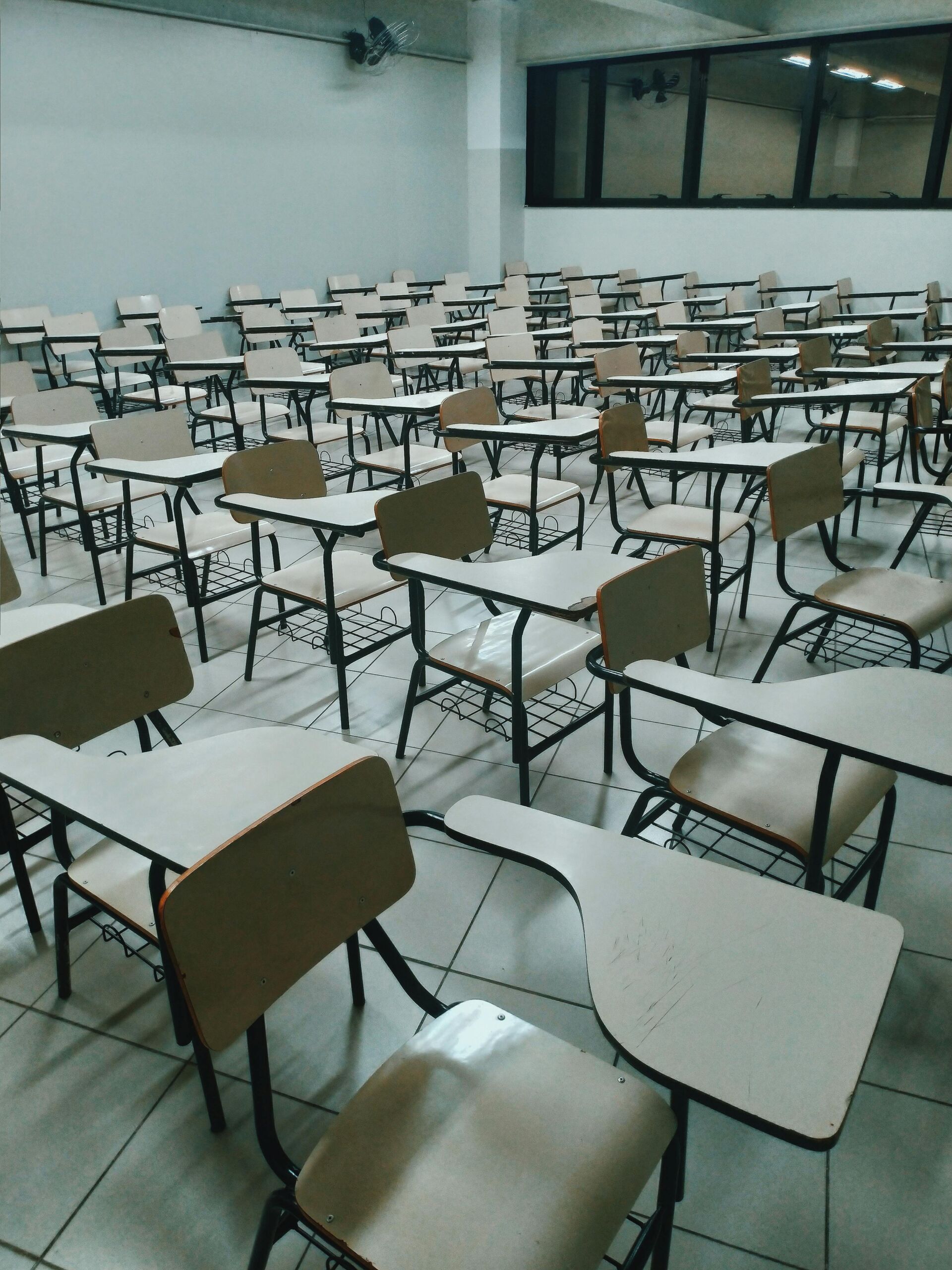 7 Cheapest Universities in Spain for International Students