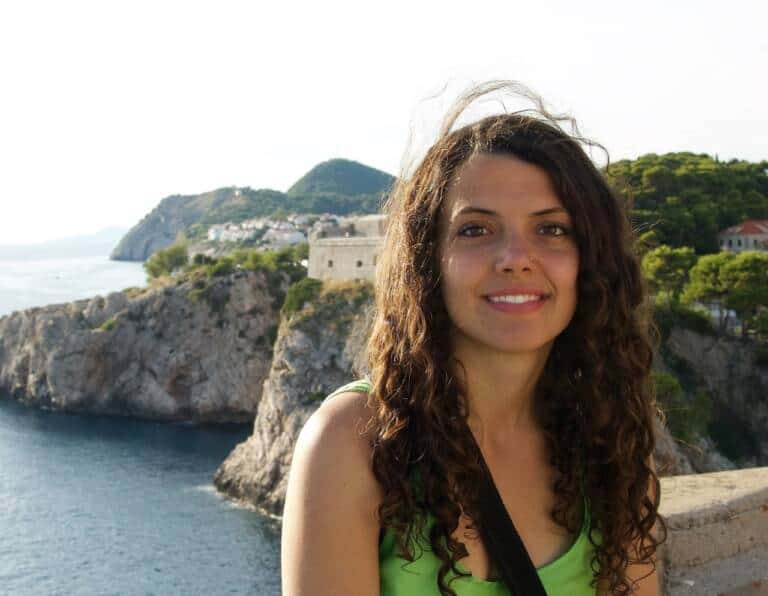 Aline Khoury