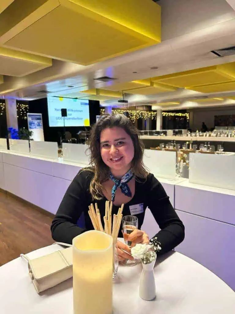 Ayse Yaren Bato