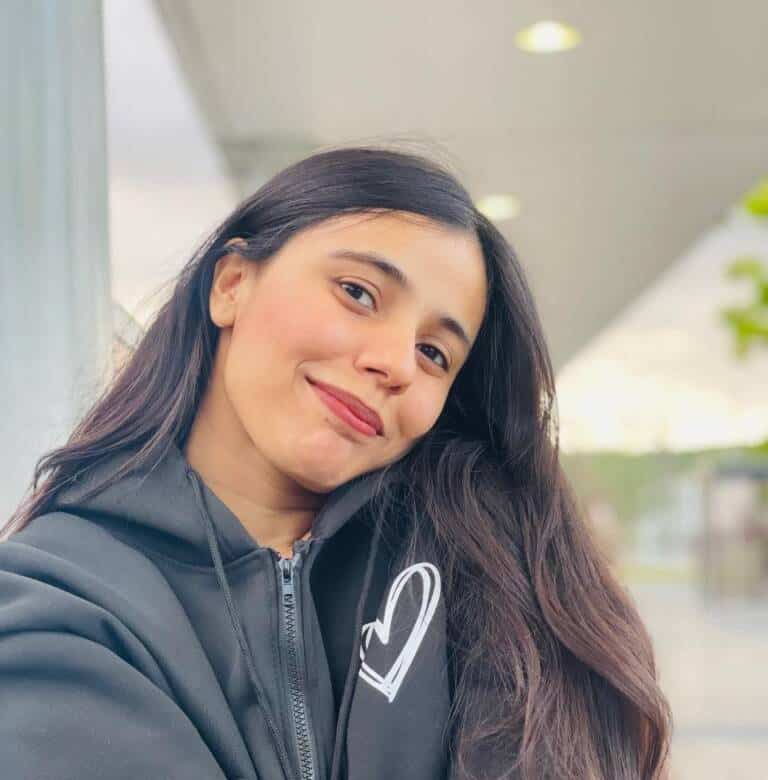 Iqra Ali